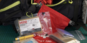 Lire la suite à propos de l’article Mini Bandage compressif de Rescue Essentials